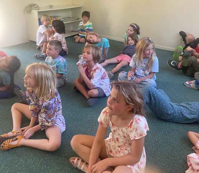 Student music lesson, photo 2